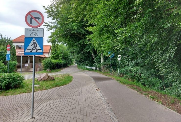Parking przy ul. Orłowskiej w Orłowie