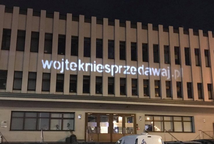 Akcja mieszkańców Gdyni w związku z debatą na temat sprzedaży terenów Kępa Redłowska - Polanka Redłowska