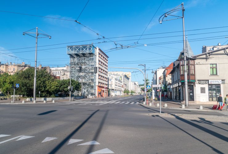 zdjęcie ilustracyjne przedstawia ulicę 10 lutego w Gdyni