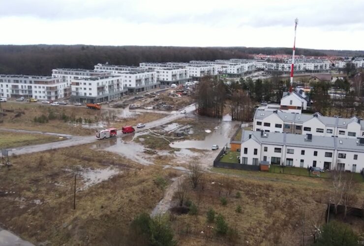 Ujęcie z lotu ptaka Dębowa Góra - w dzielnicy Chwarzno-Wiczlino.
